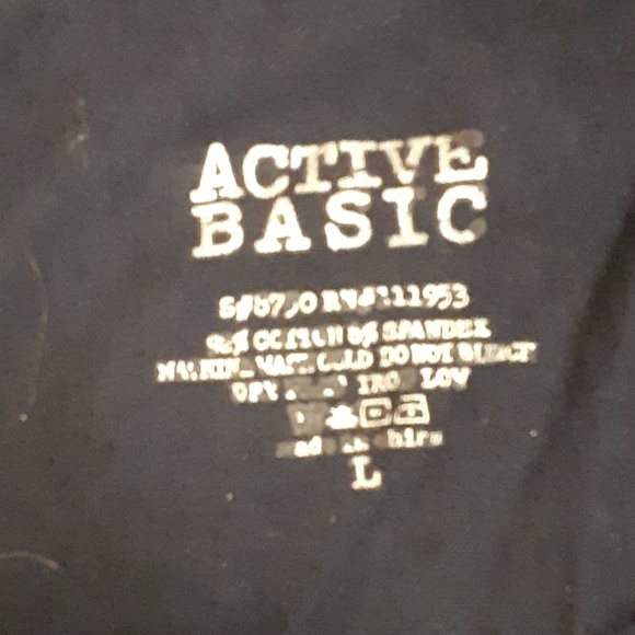 Active basic size large Navy blue v-neck t shirt - Picture 2 of 2